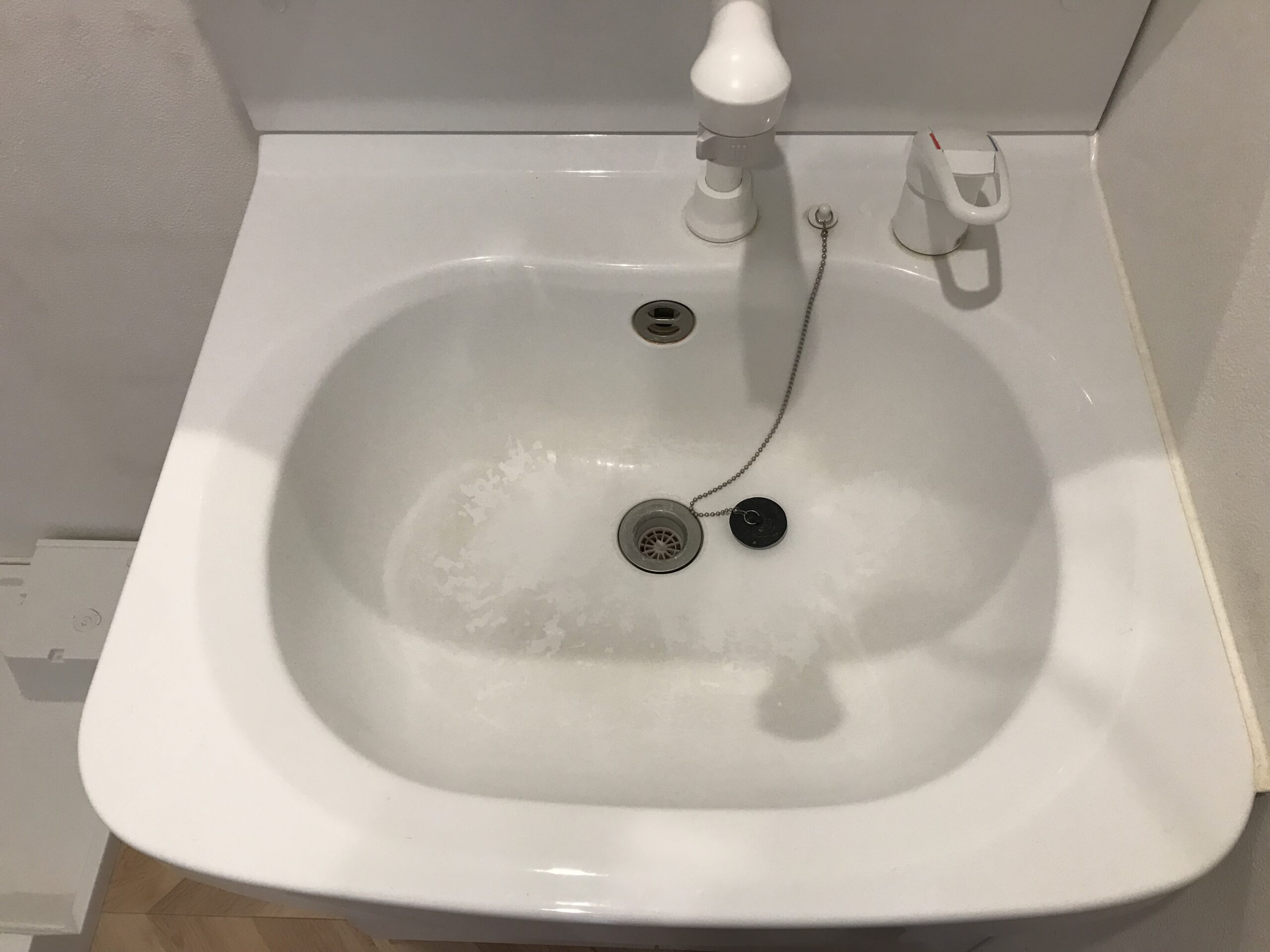 共同手洗いシンク ビフォー